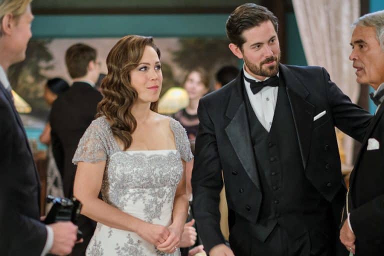 Wcth Erin Krakow Celebrates Chris Mcnally Exciting Hearties