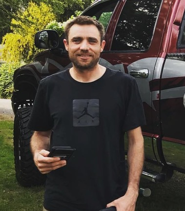 Jake Anderson, Deadliest Catch-https://www.instagram.com/p/Bifln_JBxcL/