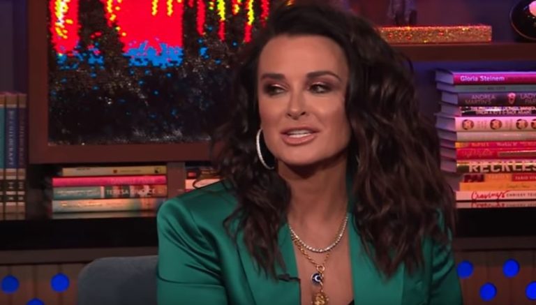 ‘RHOBH’ Fans Barely Recognize Kyle Richards In New Photo