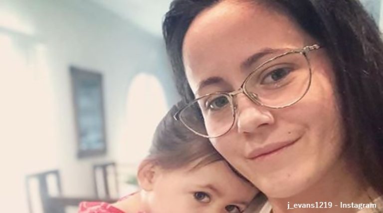 ‘Teen Mom’: Jenelle Evans Strives For Happiness, Thinks It’s Working