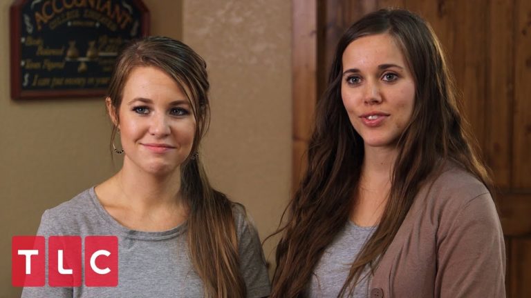 Pregnant Duggar Daughters Plan a Group Maternity Photo Shoot to Commemorate Family’s Baby Boom