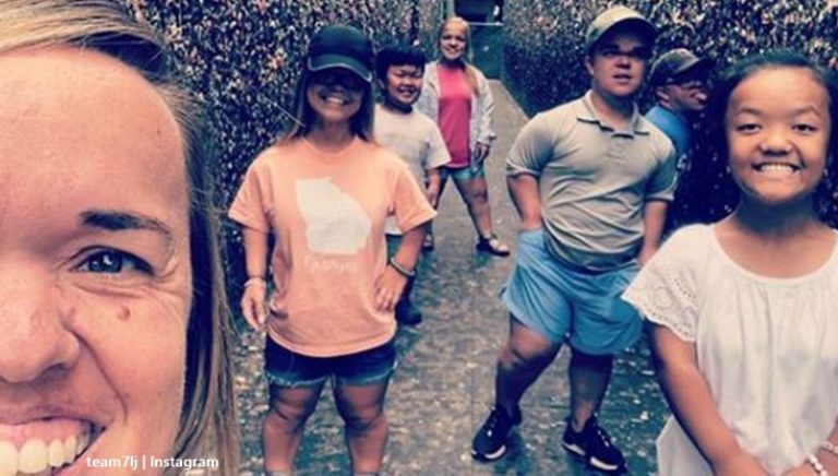 ‘7 Little Johnstons’ Vacation With Show Producers In California, Filming New Season?