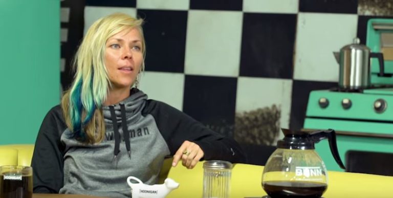 Jessi Combs of ‘Mythbusters,’ ‘Extreme 4X4’ Dies In Car Accident