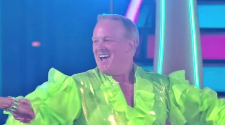 ‘DWTS’: Sean Spicer Admits His Debut Costume Was Odd – Fans React With Savage Twitter Memes