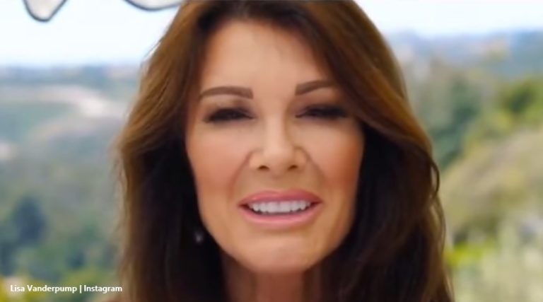 Lisa Vanderpump Shares Texas-Sized Bottle Of Wine, Stays Extra Time To Meet Fans