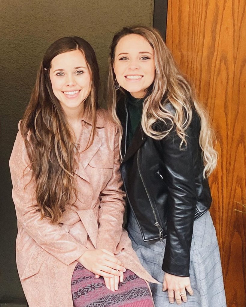 Jinger And Jessa Duggar Meet Up For The Holidays