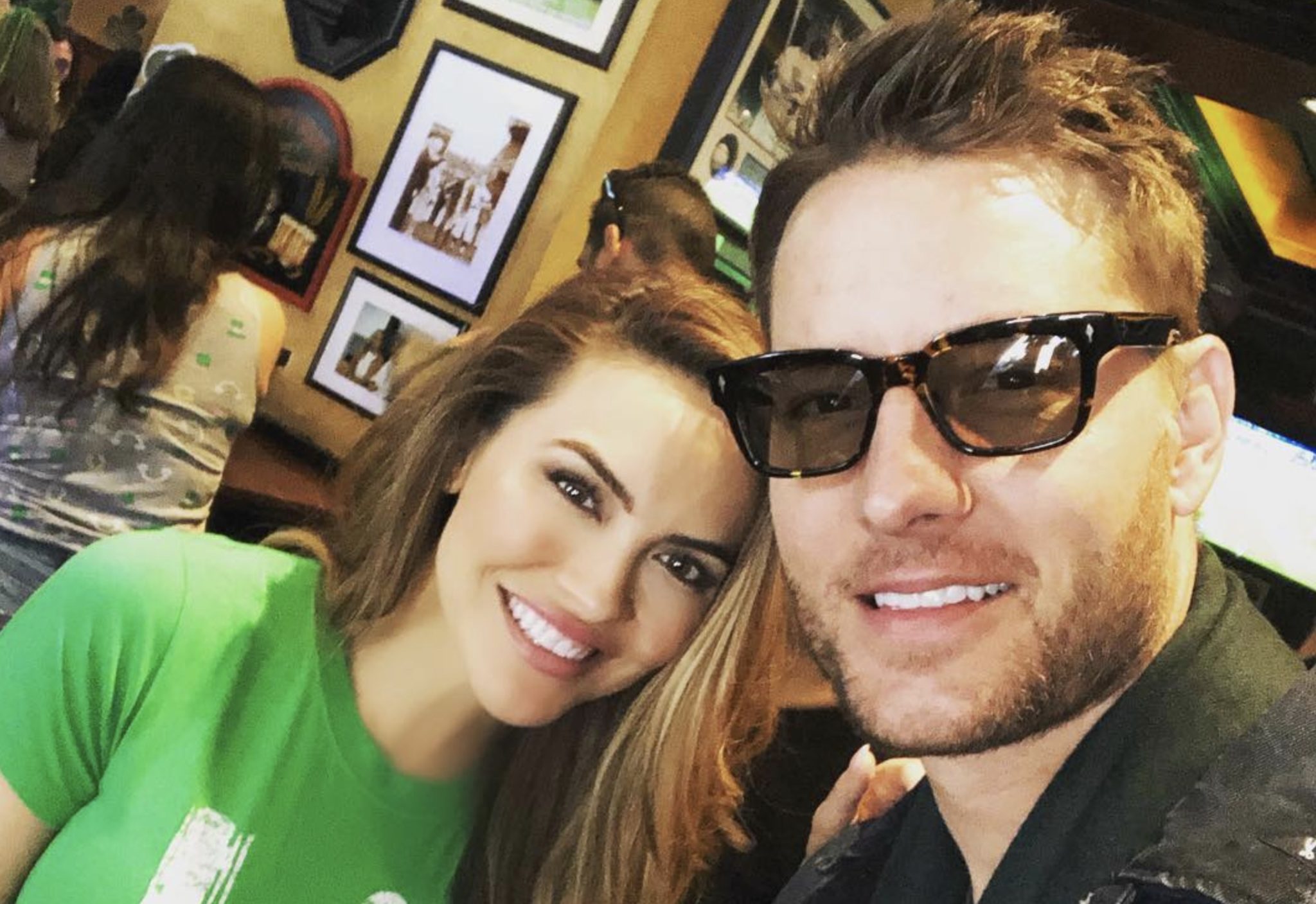 Chrishell Stause Hartley, Justin Hartley, This Is Us-https://www.instagram.com/p/BvHqk5eHof7/