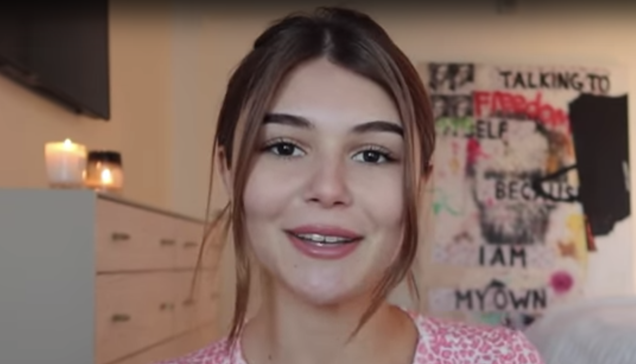 Olivia Jade, Lori Loughlin's daughter-https://www.youtube.com/watch?v=GzpJ8RYlrM4