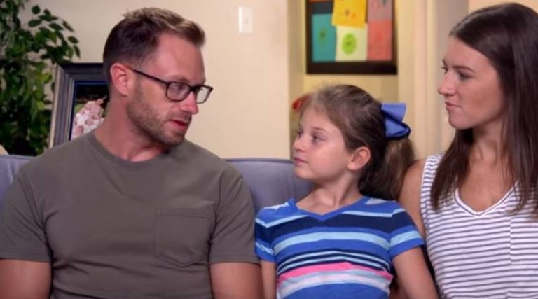 ‘OutDaughtered’ Dad Adam Busby Might Need To Brace For Helmet Critics – Blayke On A Skateboard
