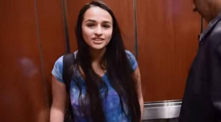 ‘I Am Jazz’: Jazz Jennings Inspires Fans As She Struggles With ‘Rough Times’