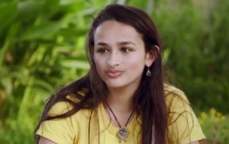 ‘I Am Jazz’: Jazz Jennings’ Discussion About Top Surgery Gets Heated