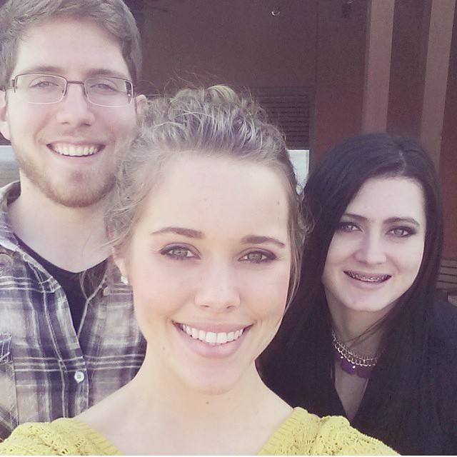 ‘Counting On’: Jessa Duggar Doesn’t Hold Back On TV About Sister-In-Law’s Wedding Gown