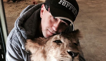 Jeff Lowe Of ‘Tiger King’ Is Still The CEO Of The G.W. Zoo