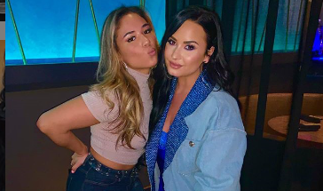 Demi Lovato, Instagram (talk about the Bachelor)
