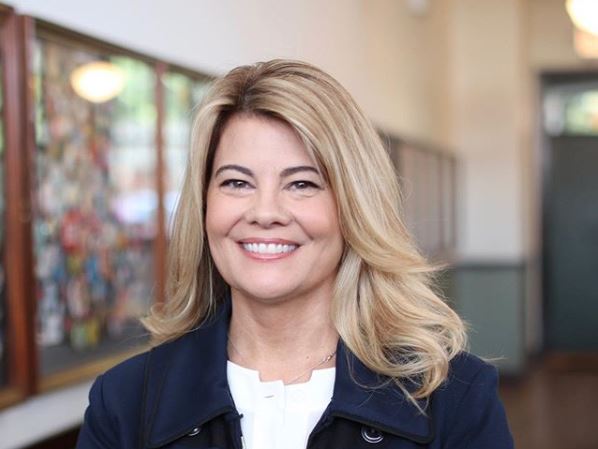 Exclusive Interview: Lisa Whelchel Talks Hosting ‘Collector’s Call’