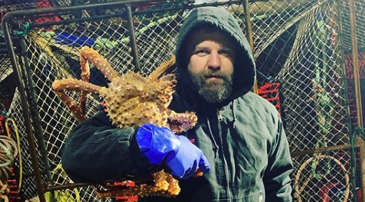 Scott Campbell Jr., Seabrooke, Deadliest Catch-https://www.instagram.com/p/B41hq4mnDHt/