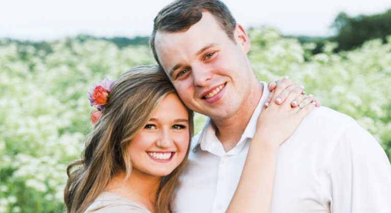 Joe And Kendra Duggar Predicted To Have Largest Family