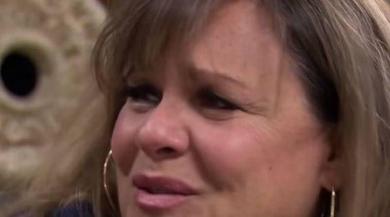 ‘The Bachelor’ Fans Think Peter’s Mom, Barb Shaded Madison With ‘Leaving On A Jet Plane’