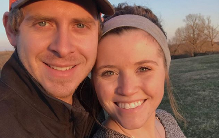 Austin Forsyth Doesn’t Take Joy-Anna Duggar On Dates Now That They’re Married