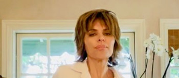 Lisa Rinna Shares Her One Regret From Her Seasons on ‘RHOBH,’ Plus Does She Think Denise Richards Will No-Show the Reunion?