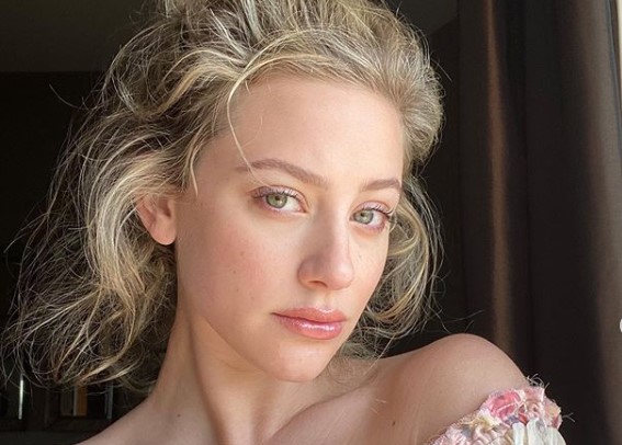 Lili Reinhart Responds To Tweets Against Cole Sprouse