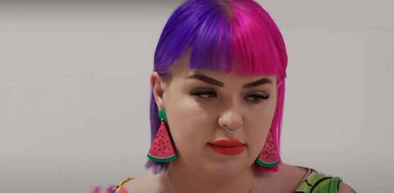 ’90 Day Fiancé’ Shocker As Erika Opens Up To Stephanie About Past Relationship