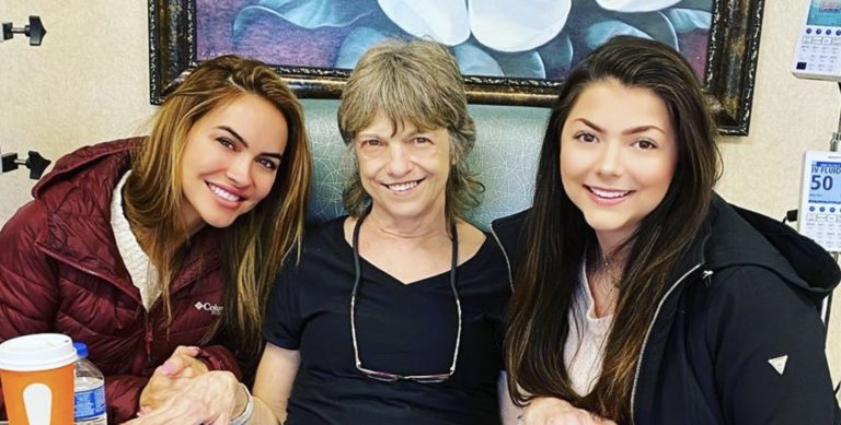 ‘Selling Sunset’ Chrishell Stause’s Mom Tries Out Star’s Wig, As She Undergoes Cancer Treatment