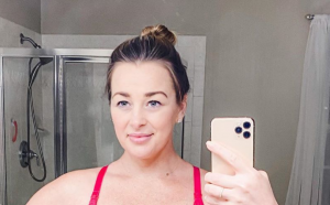 Jamie Otis Shows Off Her Normal Postpartum Body Tv Shows Ace