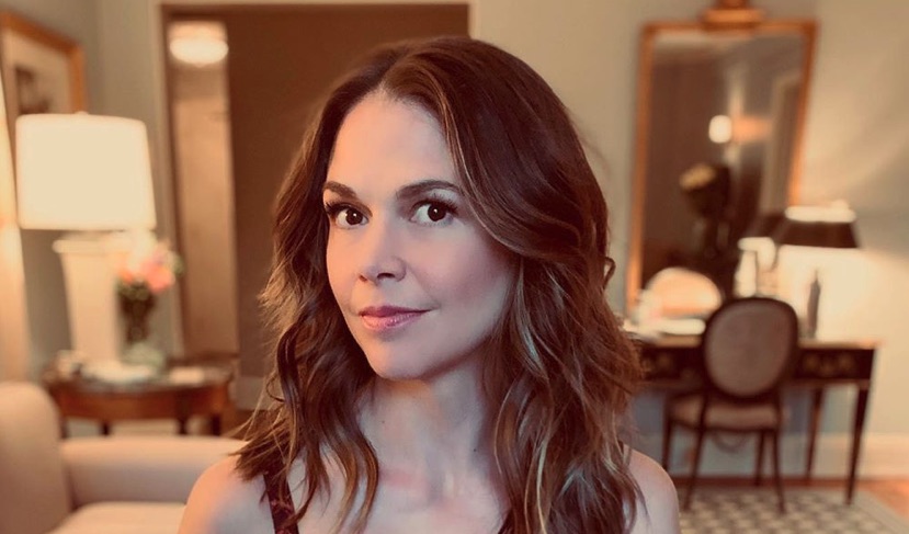 Sutton Foster, Younger-https://www.instagram.com/p/BymDf44Fibo/