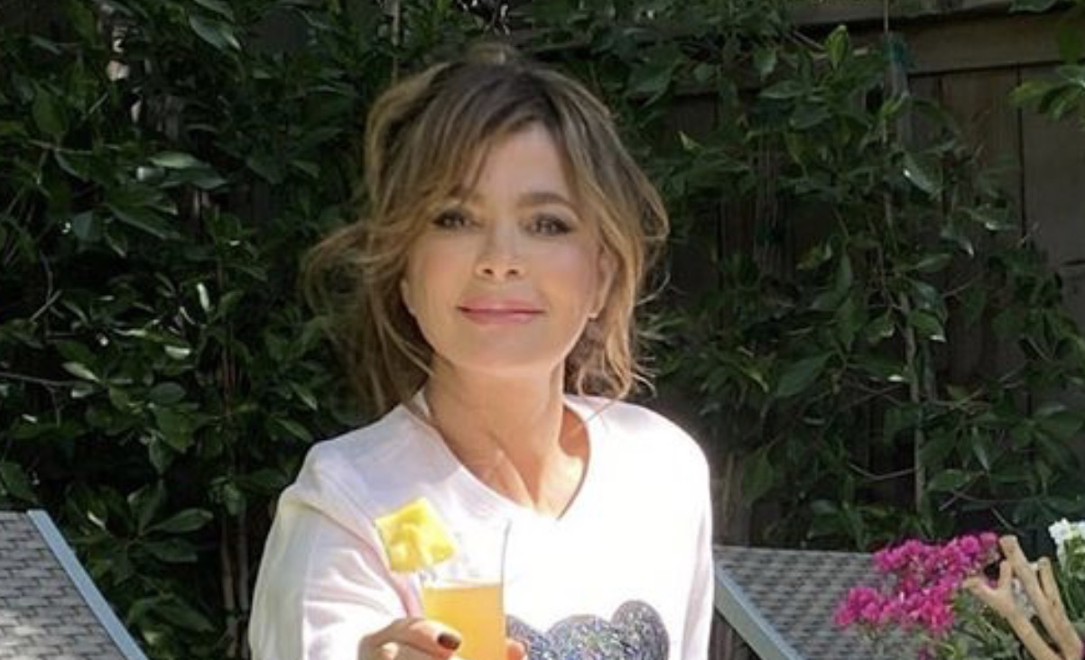 Paula Abdul-https://www.instagram.com/p/B_0gFnzFZwk/