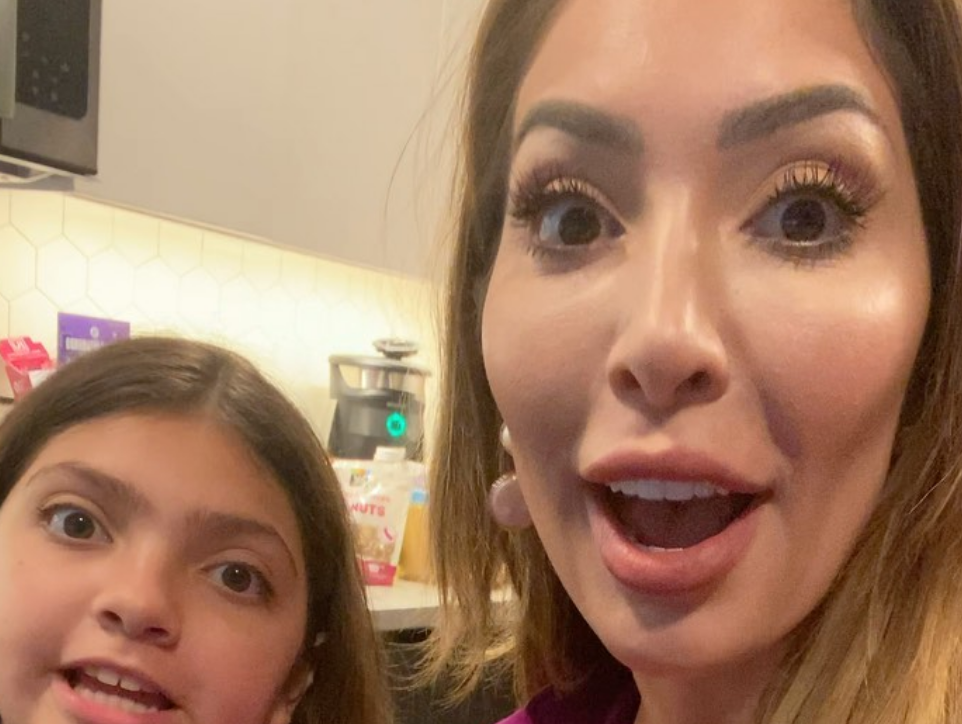 Farrah Abraham Says 'Sports Players' DM'd Her Over IG Post -