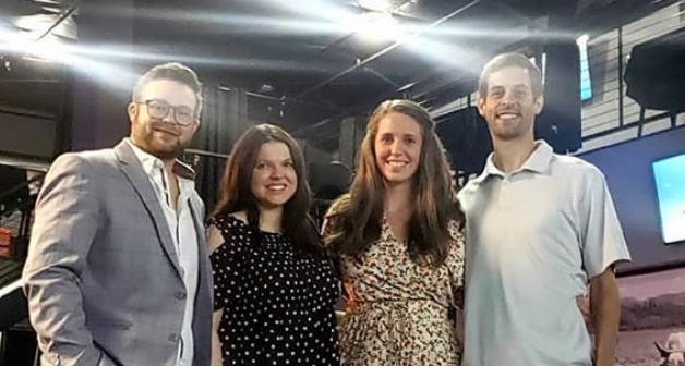 Jill Dillard Enjoys Drinks & ‘Freedom’ On Double Date With Duggar Cousin Amy King