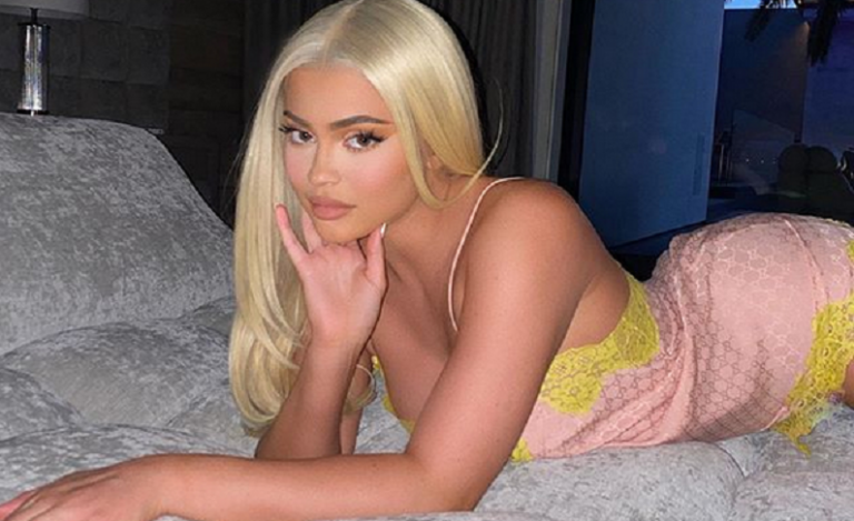 Kylie Jenner Hides Out At Remote Desert Retreat She Calls ‘Paradise’ Amid COVID-19 Pandemic