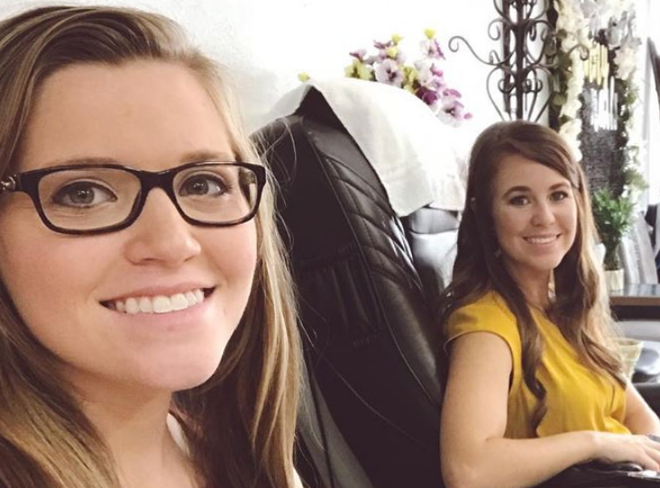 Duggar Sisters Jana And Jessa Help Joy Prepare Nursery