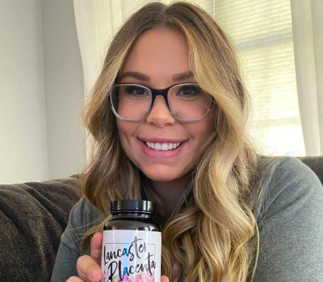 ‘Teen Mom’ Kailyn Lowry Claps Back At Jokes About New Son’s Name