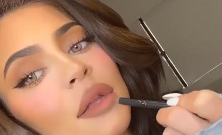 Kylie Jenner Breaks The Internet, Upsets Fans With Music Video Appearance