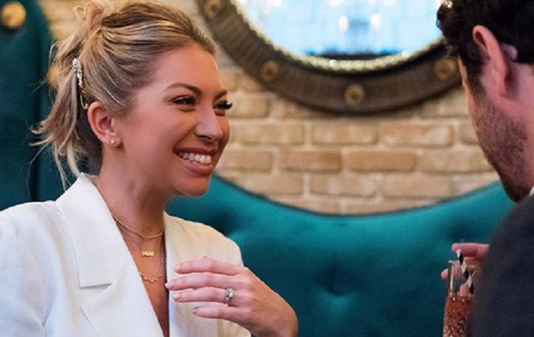 Pregnant Stassi Schroeder Spotted At A Bar, Complains About Her Swollen Feet