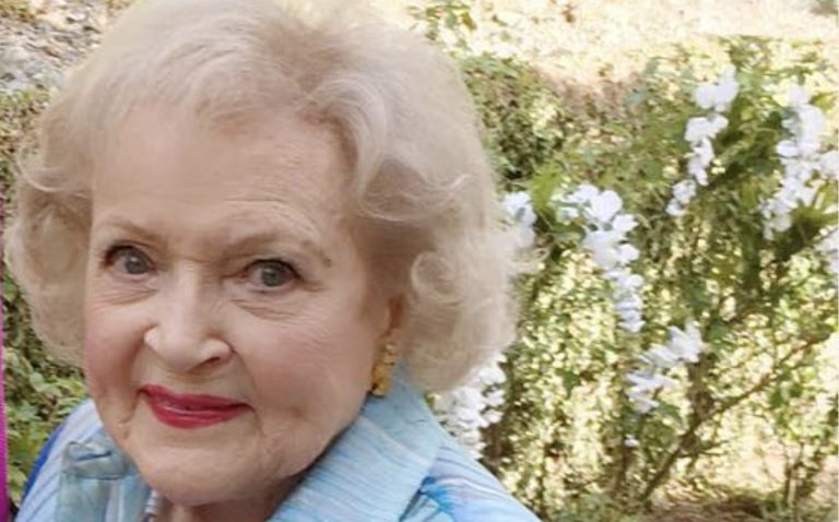 Betty White’s Lifetime Christmas Movie Put On Hold Due To Covid-19
