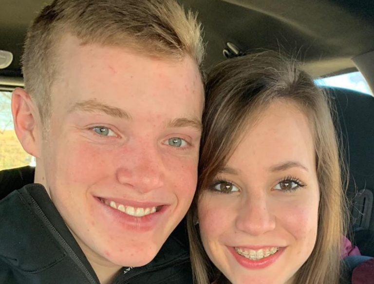 Engaged Couple Justin Duggar & Claire Spivey Enjoy Snow Day