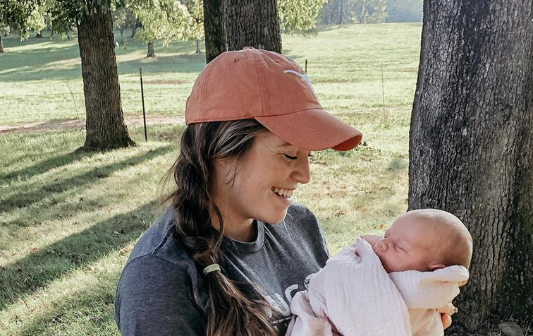 Joy Duggar Documents Baby Evelyn’s First Month