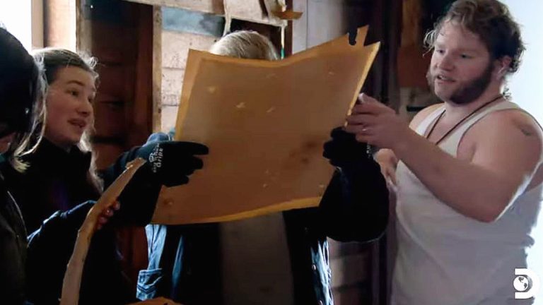 ‘Alaskan Bush People’ Exclusive: Wolf Pack Salvages Old Cabin And Finds Treasure Maps