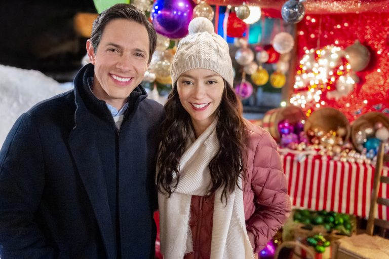 Hallmark’s ‘The Christmas Bow’ Brings Healing Music To ‘Miracles Of Christmas’