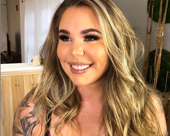 ‘Teen Mom’ Kailyn Lowry Claps Back at Haters Of Her Recent Photo Shoot