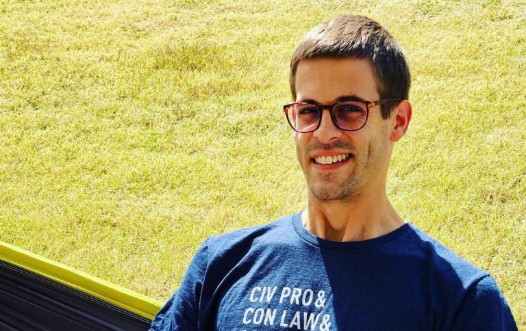 Derick Dillard Gets Brutally Honest About Duggars Getting Engaged Young