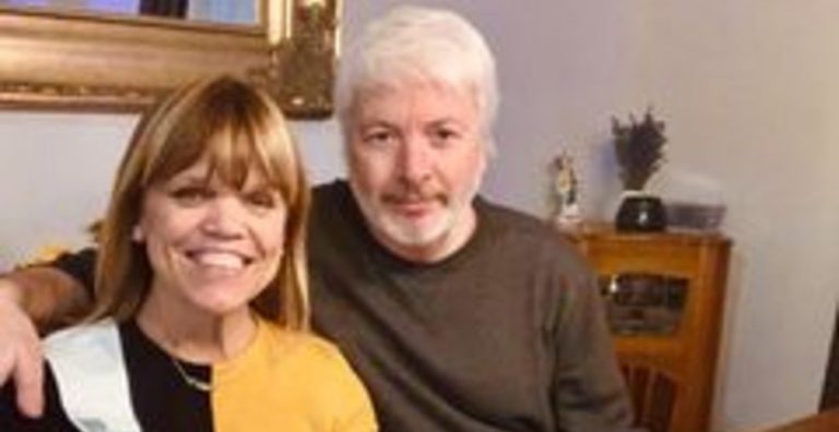 ‘Little People, Big World’ Amy Roloff and Chris Fly Solo For Holiday
