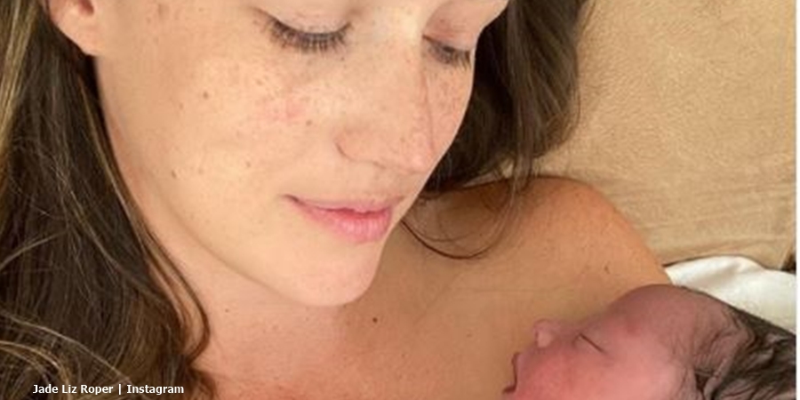 Jade Roper birthed her new baby in a water tub