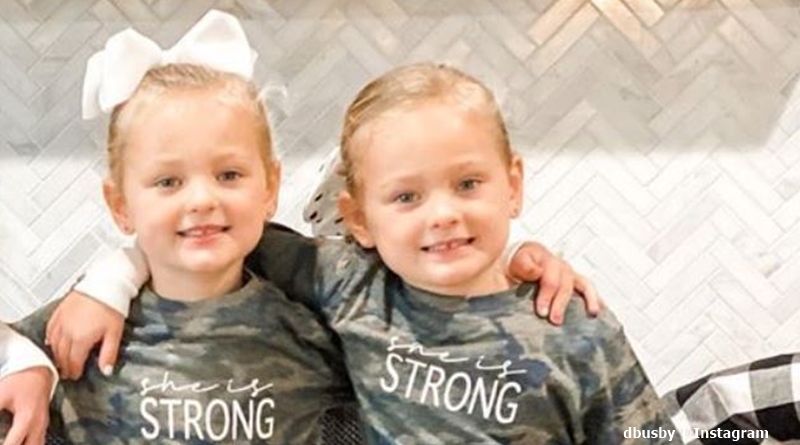 OutDaughtered twins Ava and Olivia