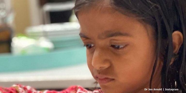 ‘The Little Couple’ Fans Wonder What’s Up With Zoey At Diwali Feast