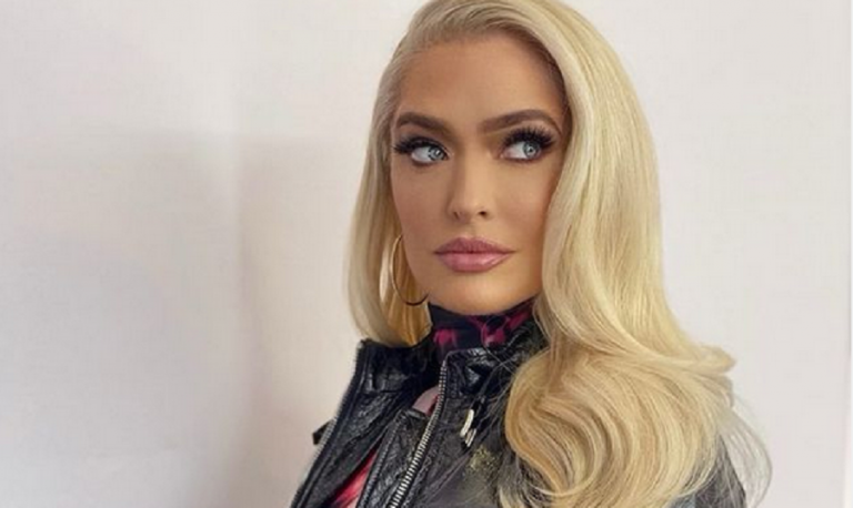 Erika Jayne Spotted Without Wedding Ring In New Photo