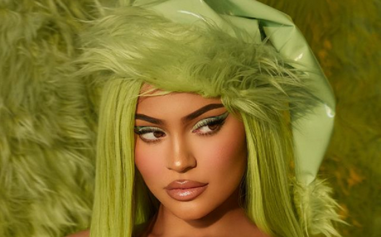 Why Kylie Jenner Is Feeling Like ‘The Grinch’ This Holiday Season